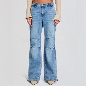 RETROFETE Casey Wide Leg Cargo Jeans Light Wash Denim Size 28
